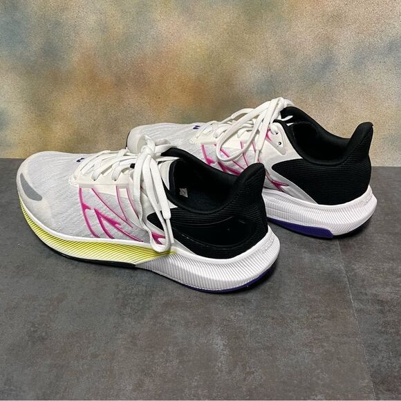 New Balance FuelCell Propel V3 MFCPRLM3 Men's White Wide Running Shoes Sz 8 (2E) - Picture 9 of 16